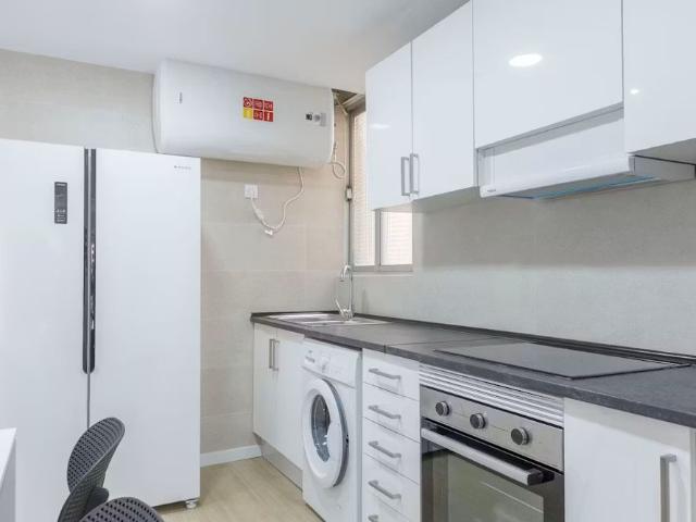 Carrer de la Vila de Muro, Valencia, Valencian Community 46020