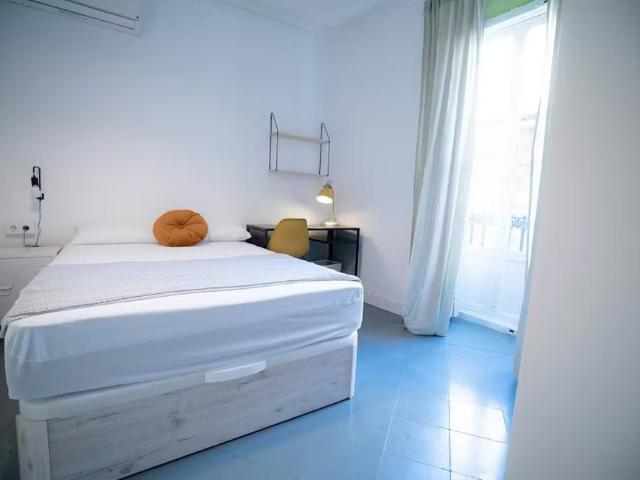 Carrer de l'Almudí, Valencia, Valencian Community 46003
