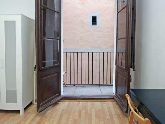 Carrer de Lancaster, Barcelona, Catalonia 08001