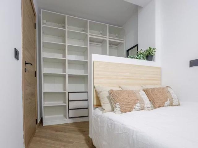 Carrer de l'Arquitecte Arnau, Valencia, Valencian Community 46020