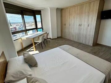 Carrer de les Roses, Manises, Valencian Community 46940