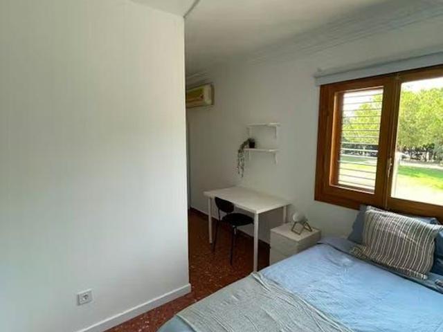 Carrer de Montemayor, Xirivella, Valencian Community 46950