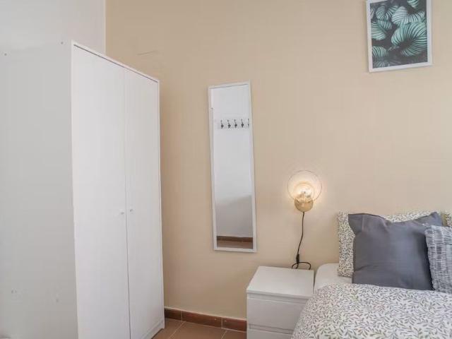 Carrer de Monterrey, Xirivella, Valencian Community 46950