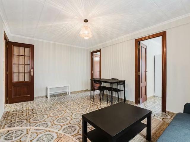 Carrer de Moraira, Valencia, Valencian Community 46024