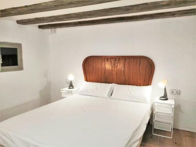 Carrer de Mirallers, Barcelona, Catalonia 08003