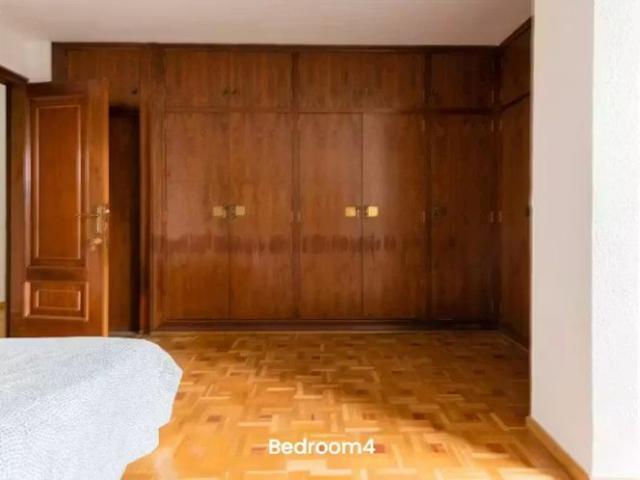 Carrer de Sant Vicent Màrtir, Valencia, Valencian Community 46007