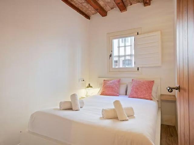 Carrer de Sant Elm, Barcelona, Catalonia 08003