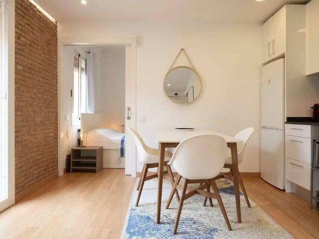 Carrer de Sant Miquel, Barcelona, Catalonia 08003