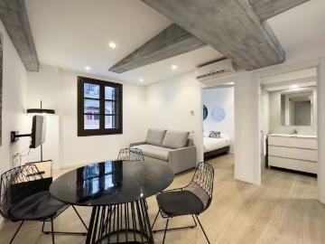 Carrer de Sant Pere més baix, St Pere, Ciutat Vella, Barcelona, Plaça de Catalunya, Barcelona, Cataluña, Cataluña