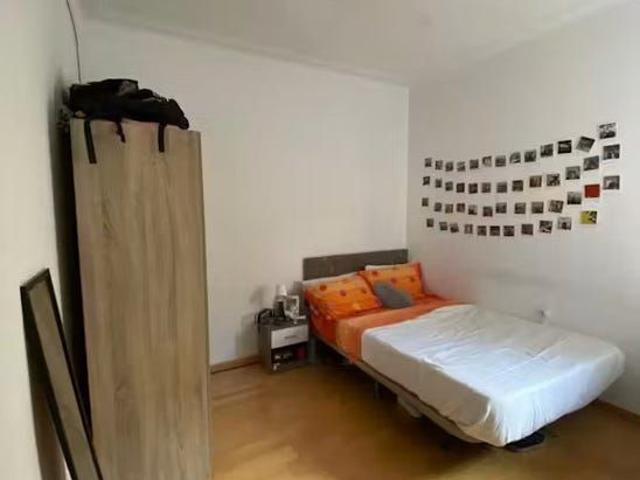 Carrer de Santa Amèlia, Barcelona, Catalonia 08034