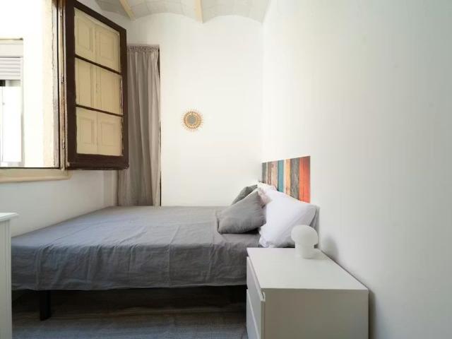 Carrer de Santa Anna, Barcelona, Catalonia 08002