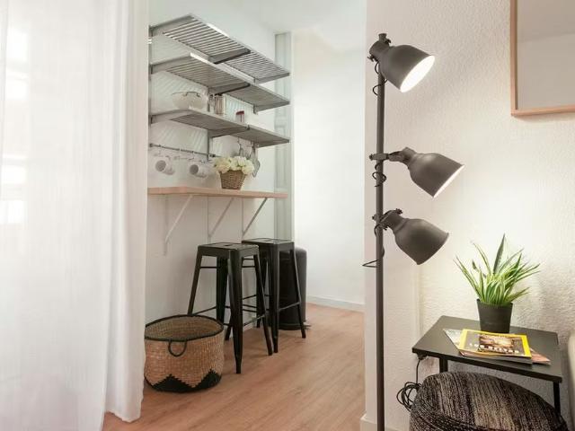 Carrer de Santa Irene, Valencia, Valencian Community 46002