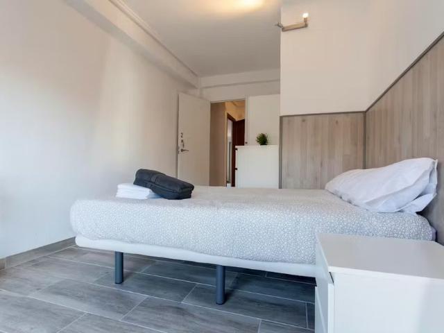 Carrer de Sèneca, Valencia, Valencian Community 46021