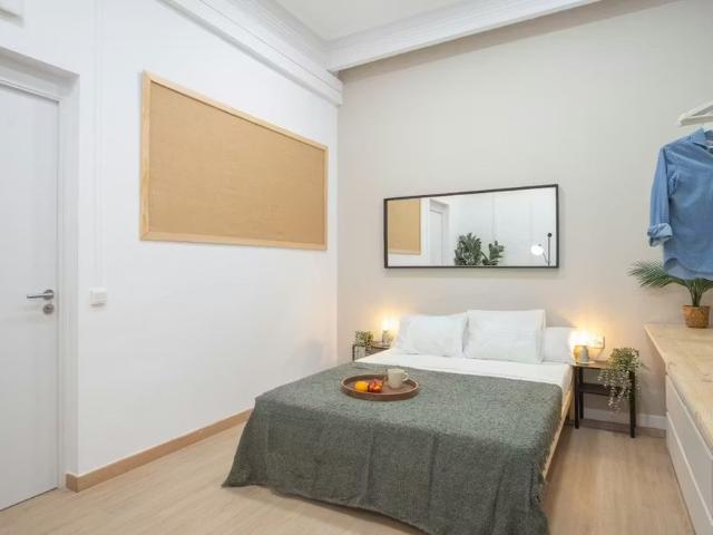 Carrer de Pelai, Barcelona, Catalonia 08001