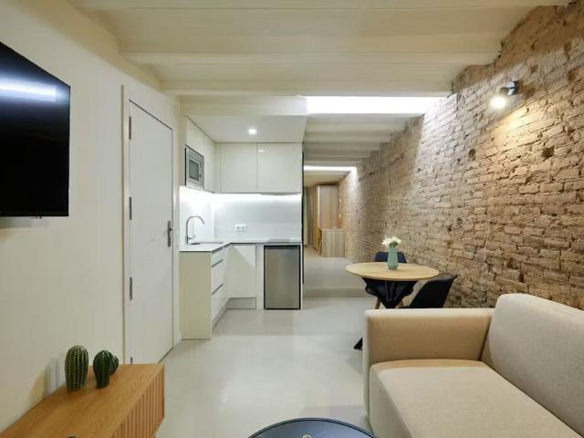 Carrer de Picalquers, Barcelona, Catalonia 08001