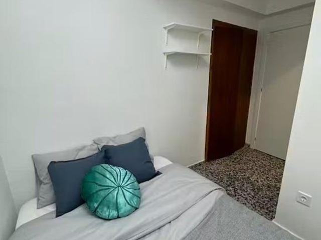 Carrer de Ramón y Cajal, Xirivella, Valencian Community 46950