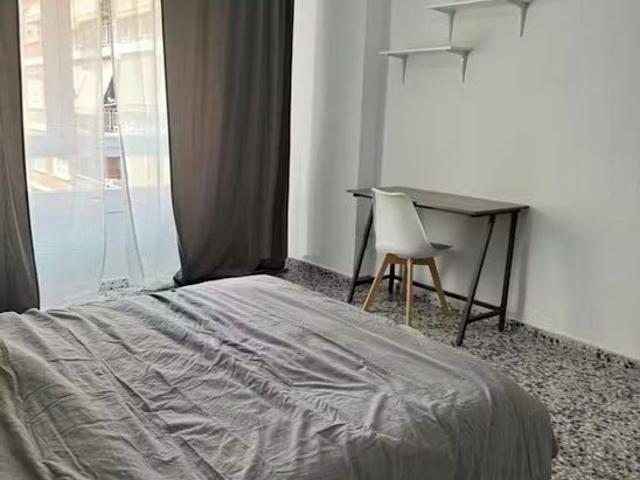 Carrer de Ramón y Cajal, Xirivella, Valencian Community 46950