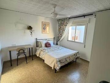 Carrer de Valentín Planells, Torrent, Valencian Community 46900