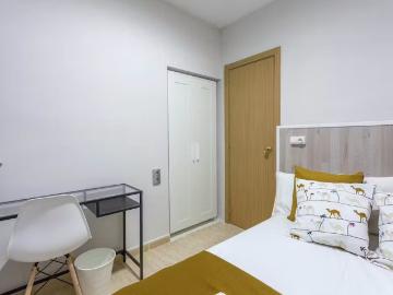 Carrer de Xàtiva, Valencia, Valencian Community 46002