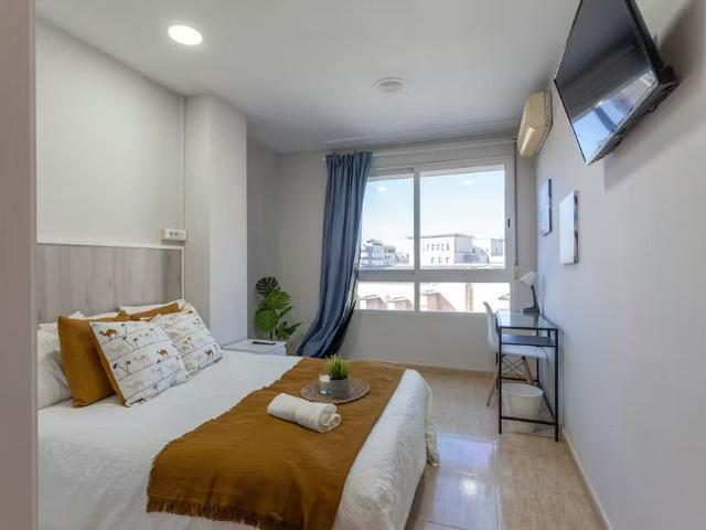 Carrer de Xàtiva, Valencia, Valencian Community 46002