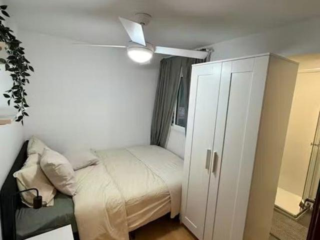 Carrer del Mestre Victoriano Andres, Torrent, Valencian Community 46900