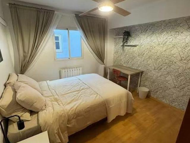 Carrer del Mestre Victoriano Andres, Torrent, Valencian Community 46900