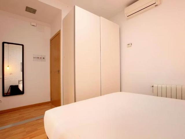 Carrer del Montseny, L'Hospitalet de Llobregat, Catalonia 08904