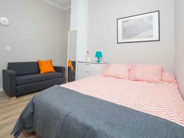 Carrer del Comte d'Altea, Valencia, Valencian Community 46005