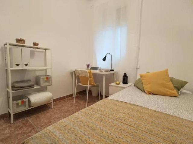 Carrer del Literat Azorín, Valencia, Valencian Community 46006