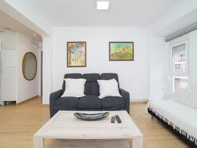 Carrer del Remolcador, Valencia, Valencian Community 46009