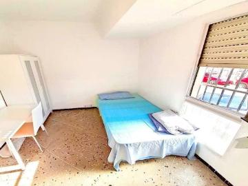 Carrer del Submarí, Valencia, Valencian Community 46009