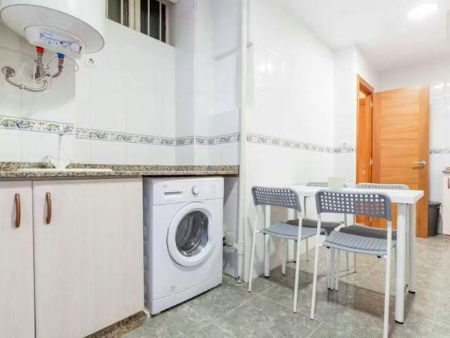 Carrer dels Tomasos, Valencia, Valencian Community 46006