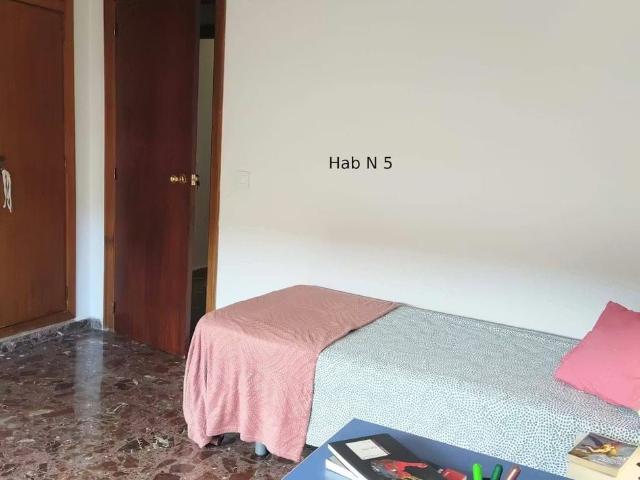 Carrer d'Ibi, Paterna, Valencian Community 46989