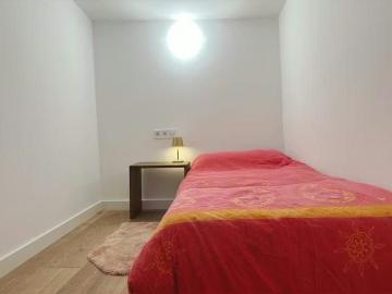 Carrer Holanda, L'Hospitalet de Llobregat, Catalonia 08903