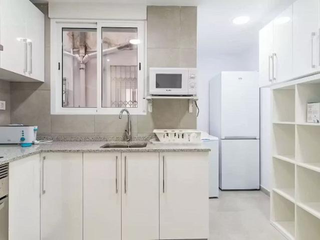 Carrer Justo Vilar, Valencia, Valencian Community 46011