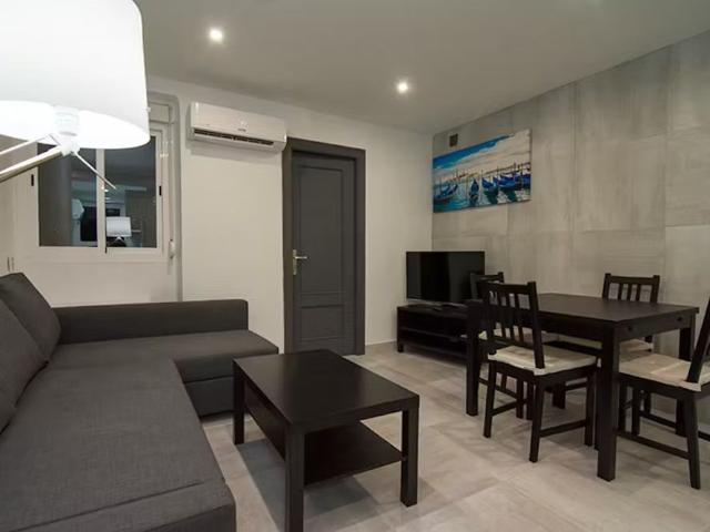 Carrer Luis Despuig, Valencia, Valencian Community 46011
