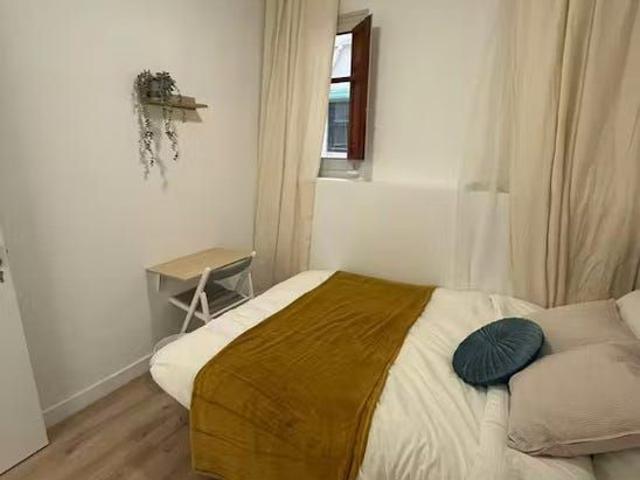 Carrer Menéndez y Pelayo, Aldaia, Valencian Community 46960