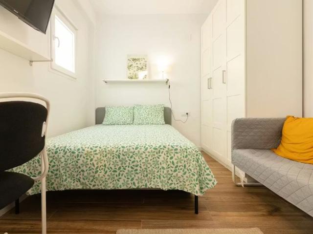 Carrer Pintor Stolz, Valencia, Valencian Community 46018