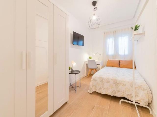 Carrer Terol, Valencia, Valencian Community 46008