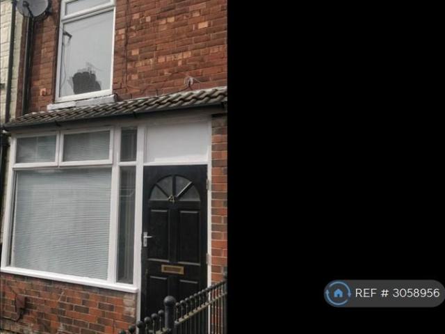Carrington Avenue, Hull, HU3 2 bed terraced house to rent £595 pcm £137 pw