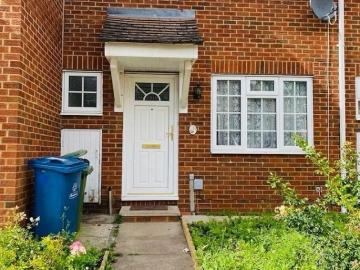Carrington Square, Harrow HA3, 3 bed terraced house to rent, £2,250 pcm | PrimeLocation