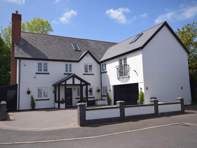 Carriage Close, Hale Village L24, 6 bed detached house to rent, £5,500 pcm | PrimeLocation
