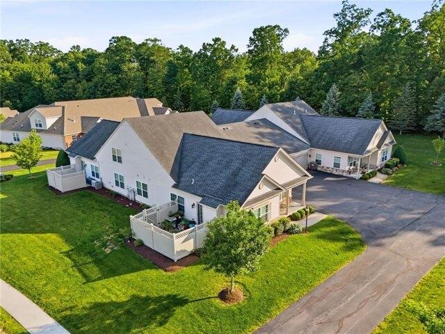 Carriage Ln, Saxonburg, Condo For Sale