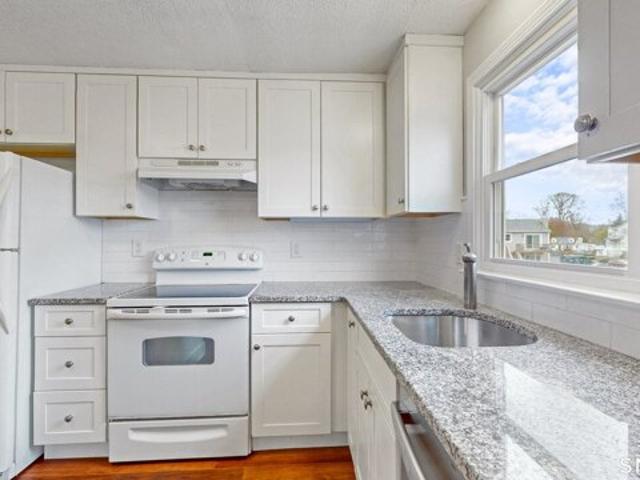 Carriage Path S Unit,milford, Condo For Sale