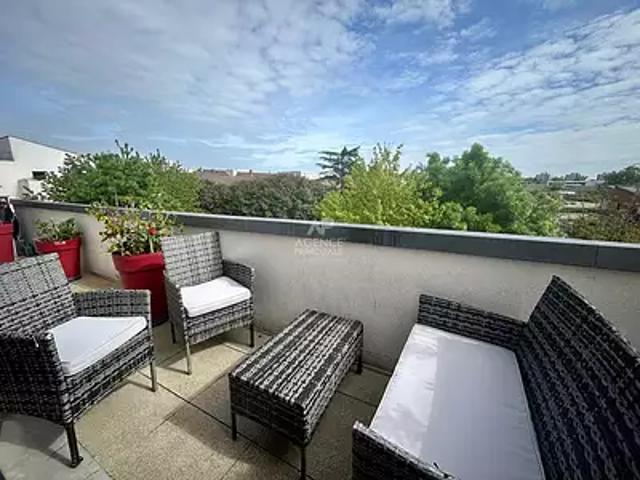 Carrières sous Poissy 78955 Achat / Vente appartement 3 pièces t3 au dernier étage cave