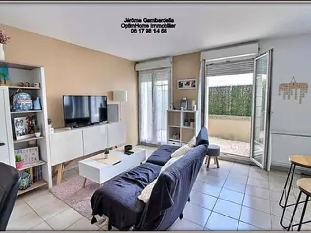 Carrières sous Poissy 78955 Achat / Vente appartement 1 pièce t1 jardin terrasse