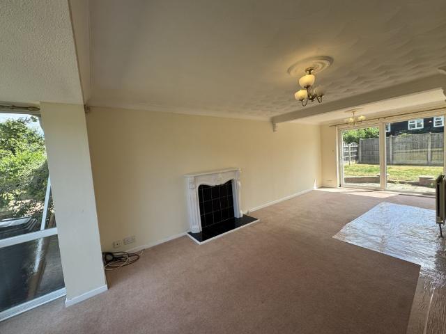 Carrisbrook Road, Worksop, Carlton In Lindrick