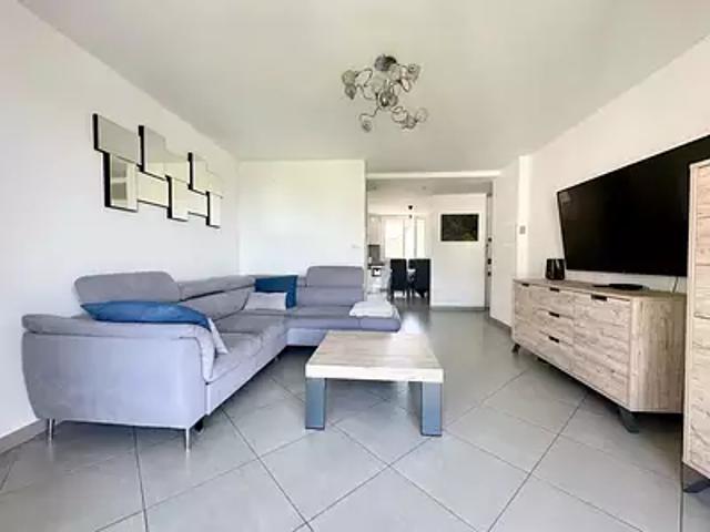 Carros 06510 Achat / Vente appartement 5 pièces t5