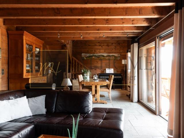 Carroz d'Arâches France 74 Chalet alpin de charme en madriers à 5 min des commodités et 30/40 min de Genève