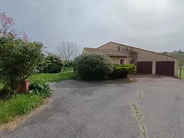 Castanet Tolosan 31320 Location maison 5 pièces t5 au dernier étage jardin
